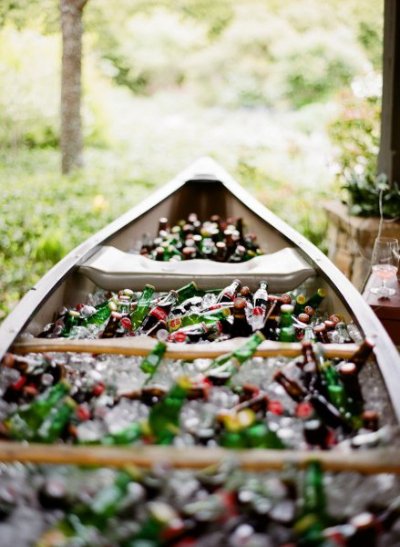 Wedding canoe with drinks